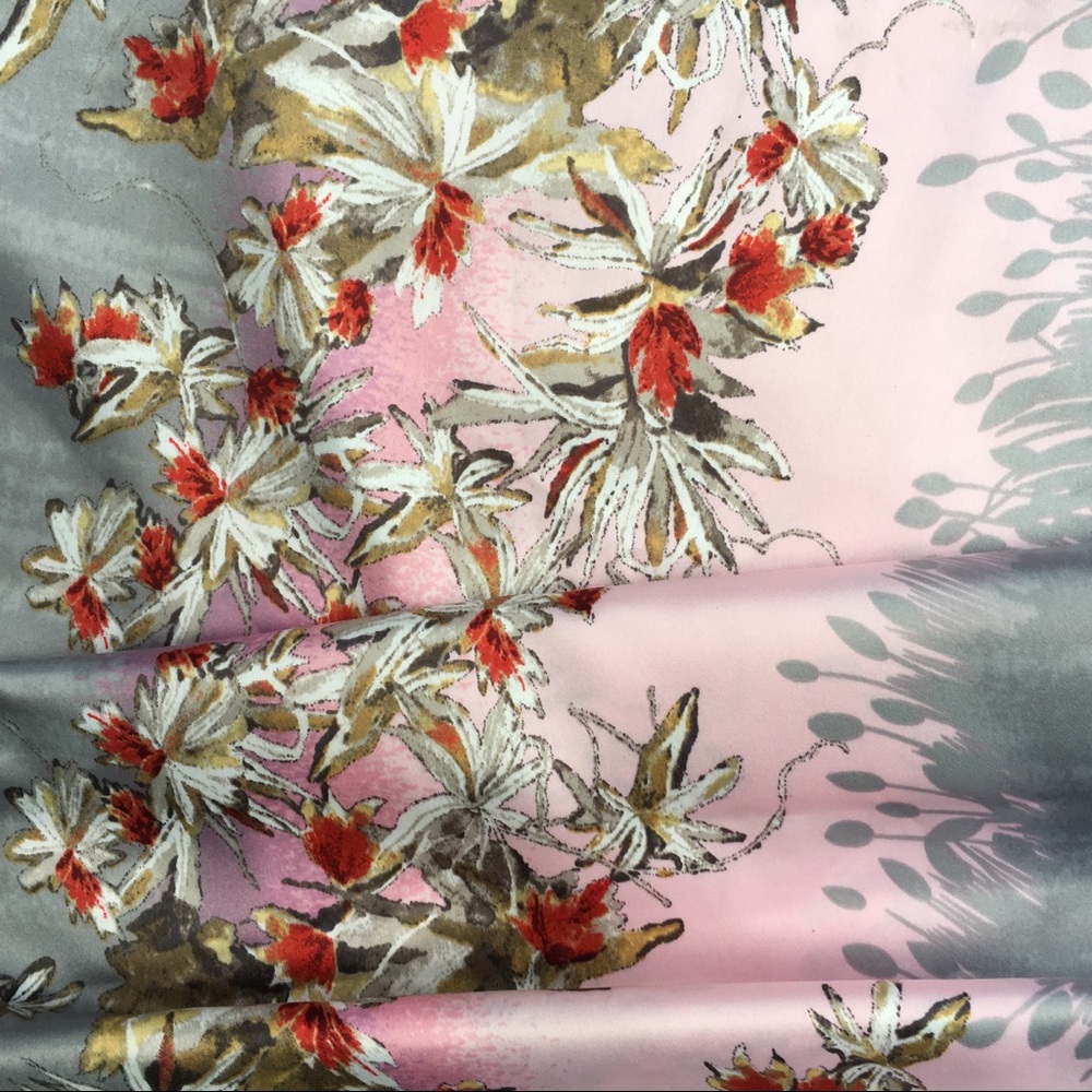 Kinder Aggurini Limited addition scarf by Macy’s.